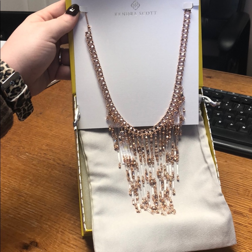 Kendra Scott Maxen necklace